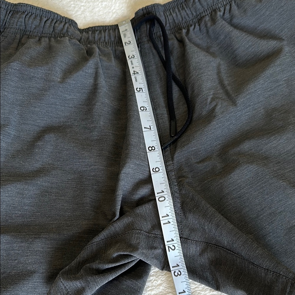 Maven Co-Op Men's Black Athletic Shorts Size Medium - Picture 9 of 12